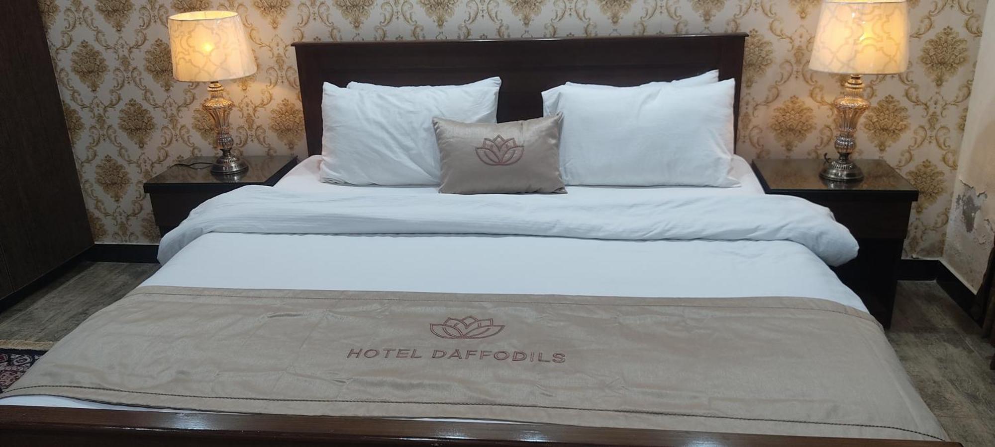 Hotel Daffodils ราวัลปินดี ภายนอก รูปภาพ