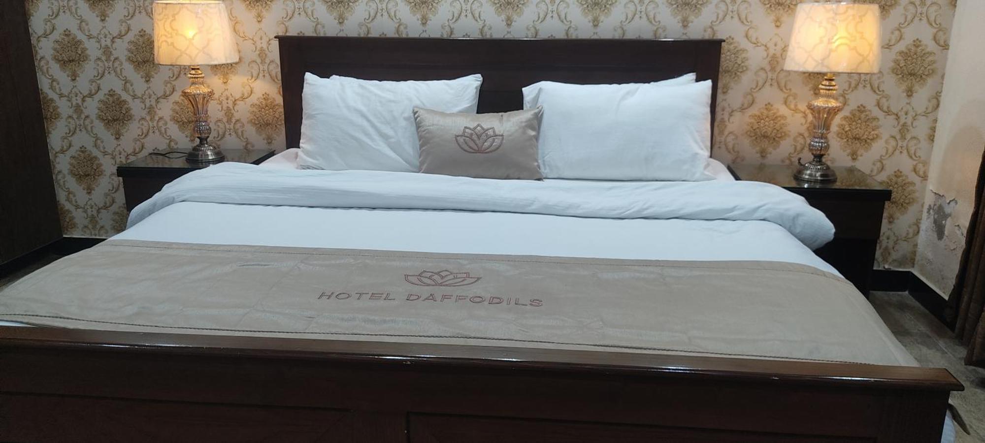 Hotel Daffodils ราวัลปินดี ภายนอก รูปภาพ