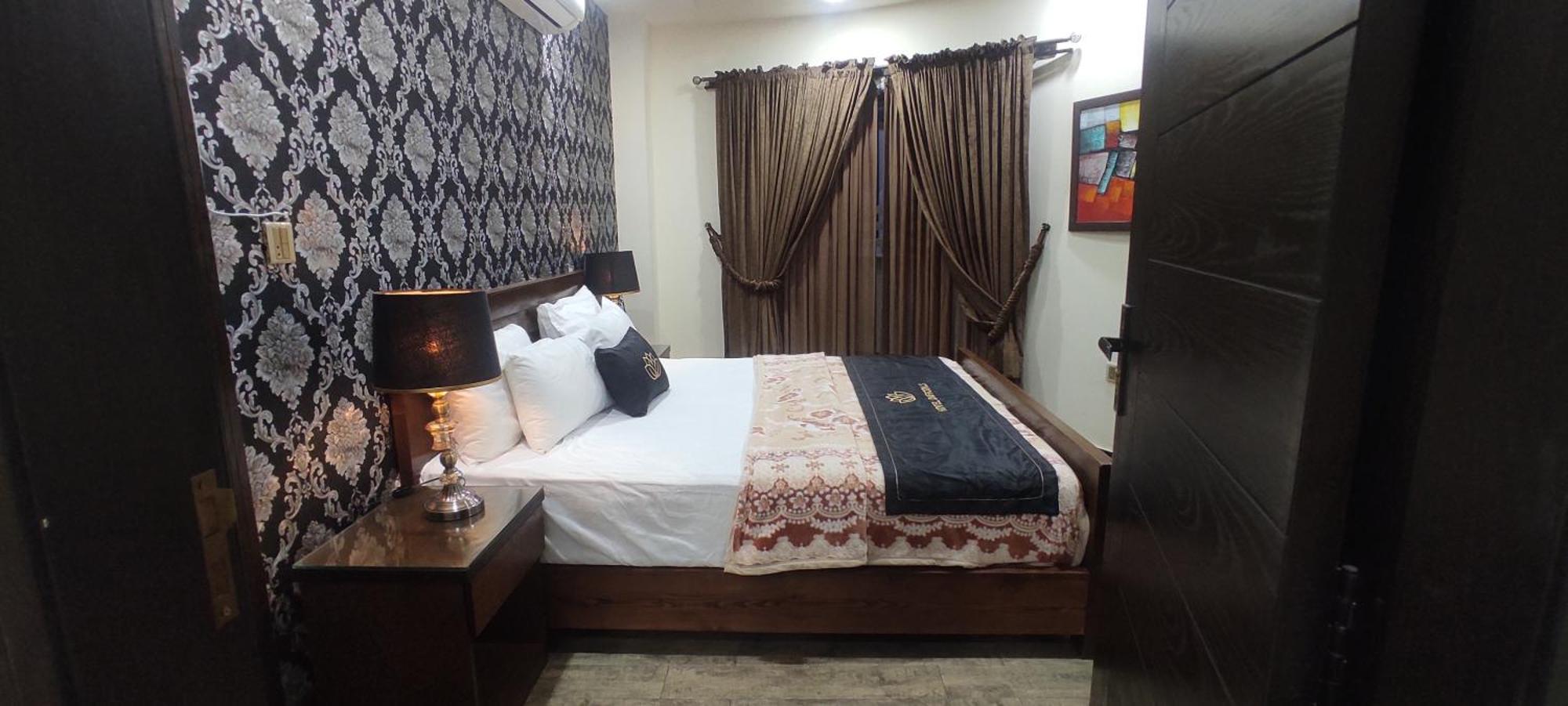 Hotel Daffodils ราวัลปินดี ภายนอก รูปภาพ